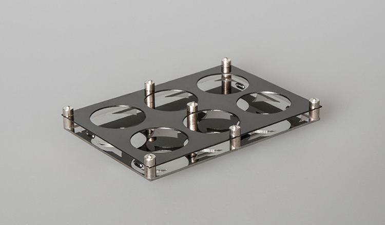 Unsichtbar by Peter Skubic