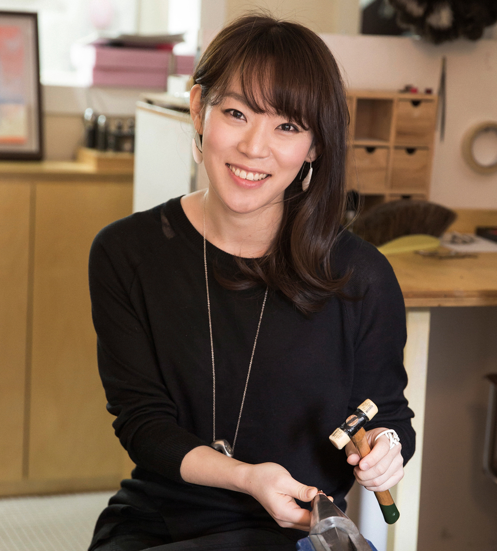 Jeemin Jamie Chung, Joya 2016 Jury interviewed by Klimt02