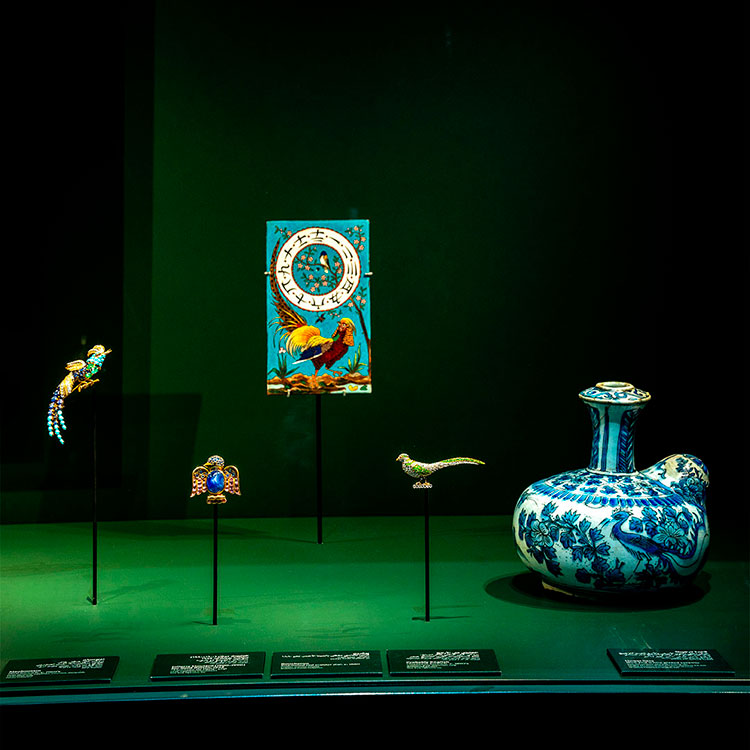 Poetry of Birds: The Life of a Motif Across Literature, Image, and Jewelry