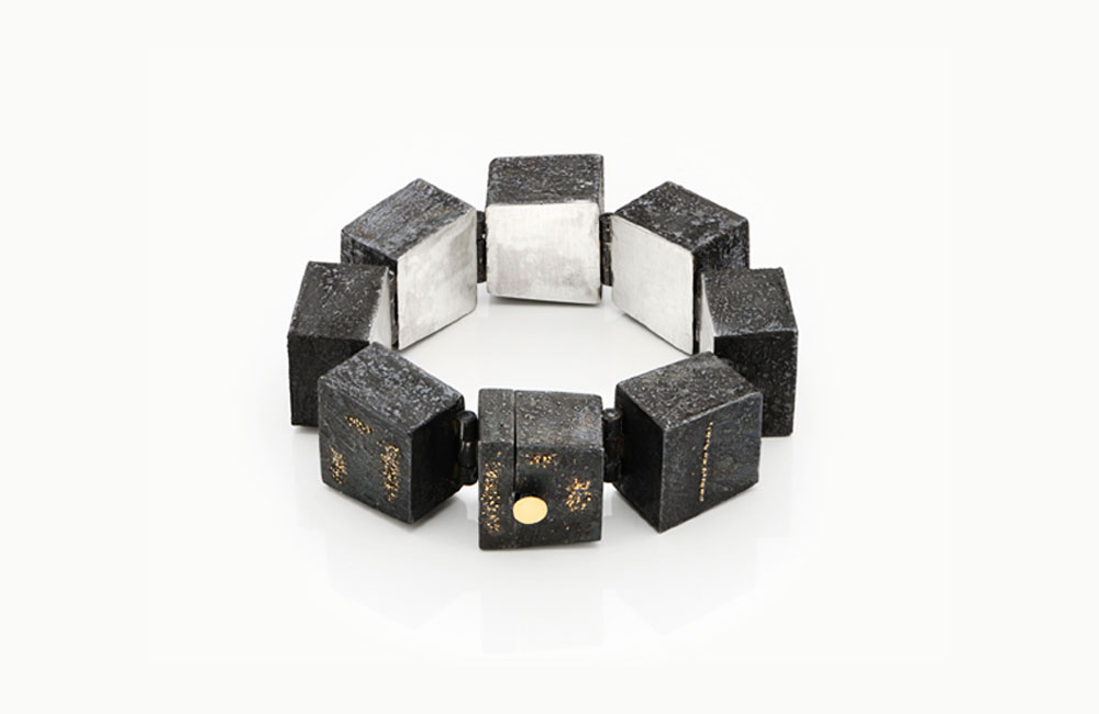 Gigi Mariani: the voice of metals