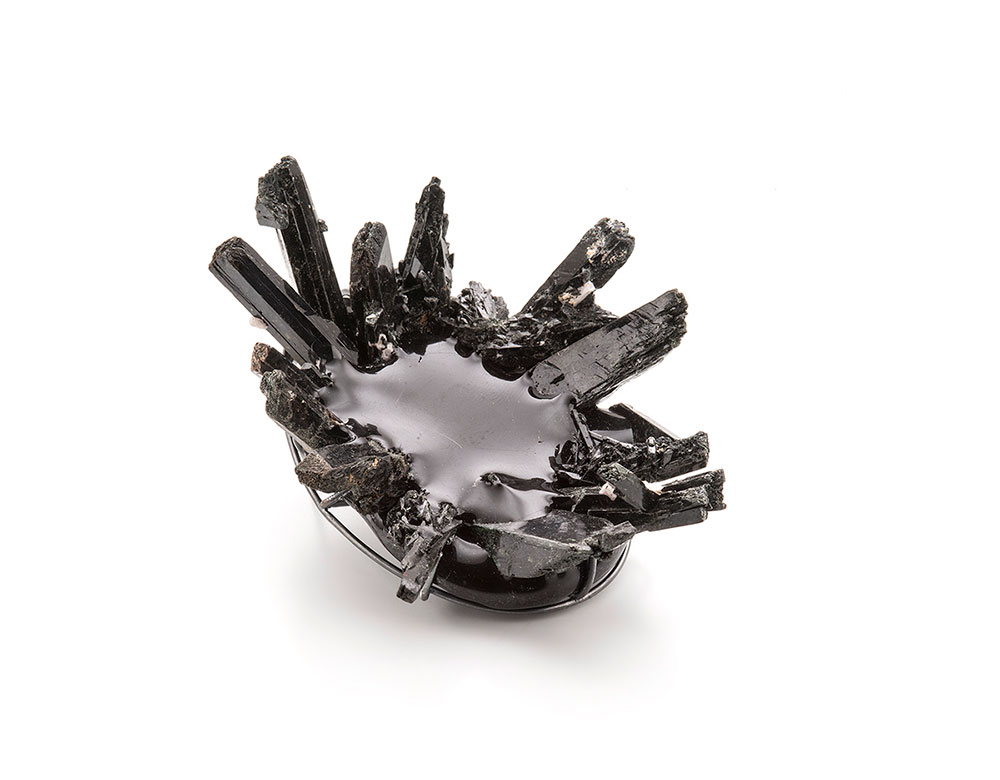 Portraits of a Year by Federica Sala with 84 Ghz